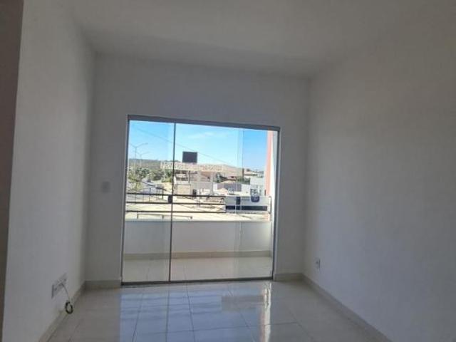 Apartamento de 2 Quartos com Varanda, Sacada no Condomínio Caminhos do Sol