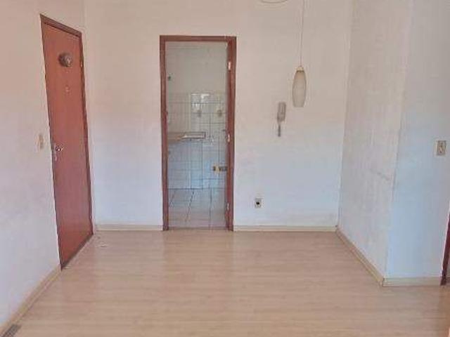 Apartamento de 2 quartos em Várzea Ibirité região central
