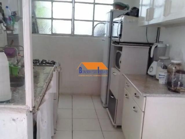 Apartamento de 2 quartos no bairro Colégio Batista