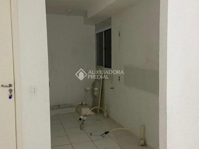 Apartamento de 2 quartos no bairro Sarandi, Porto Alegre