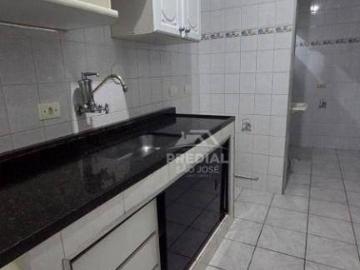 Apartamento de 2 quartos no Bairro 31 de março