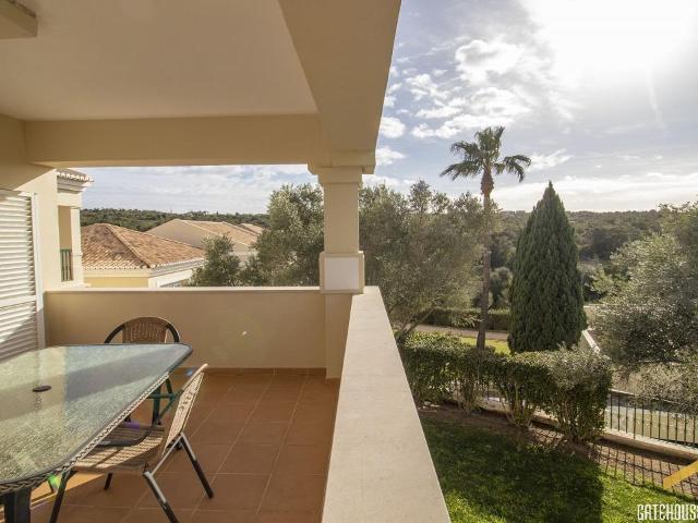 Apartamento de 2 quartos no primeiro andar em Carvoeiro, Alg. 97m² Lagoa e carvoeiro