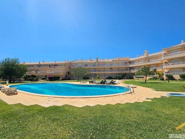 Apartamento de 2 quartos para venda em Vilamoura, Algarve. 100m² Quarteira