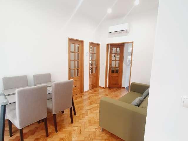 Apartamento de 2 quartos para alugar em Campo De Ourique, Lisboa