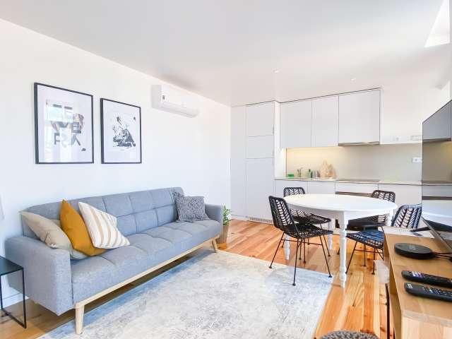 Apartamento de 2 quartos para alugar em Castelo, Lisboa