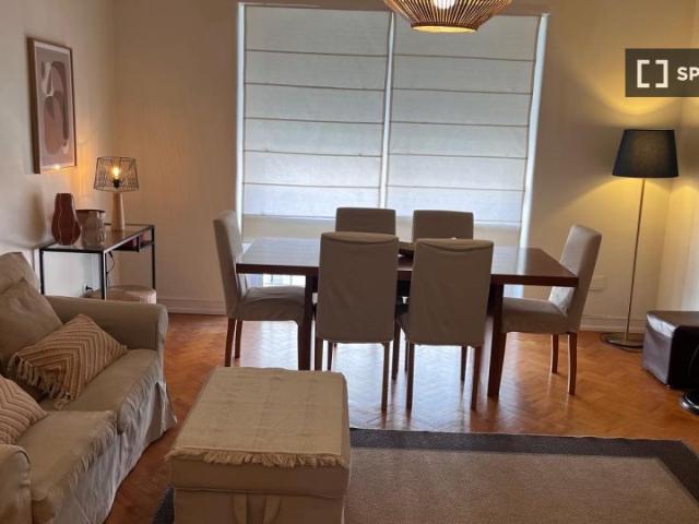 Apartamento de 2 quartos para alugar em Areeiro, Lisboa