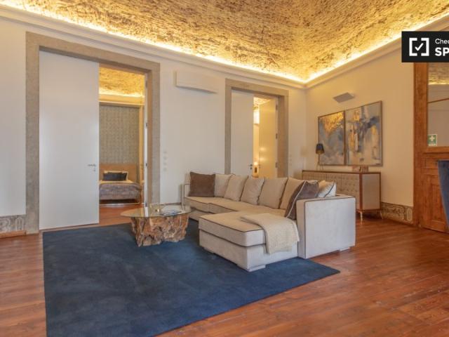 Apartamento de 2 quartos para alugar em Bairro Alto, Lisboa