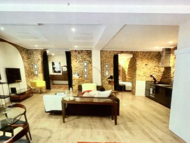 Apartamento de 2 quartos para alugar em Lisboa