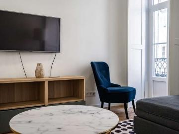 Apartamento de 2 quartos para alugar em Santo António, Lisboa