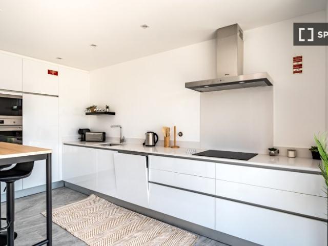Apartamento de 2 quartos para alugar em Sintra