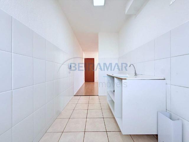 Apartamento de 2 Quartos para Alugar no Condomínio 48 – Itapoã Parque