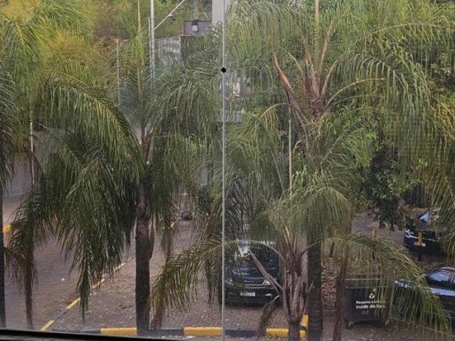 Sala comercial de 33 m² com 1 quarto à venda no Lago Sul