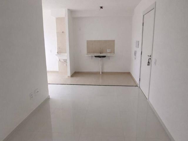 Apartamento de 38 m² na Projetada A Lagoa Redonda Fortaleza CE, aluguel por R$ 900/mês