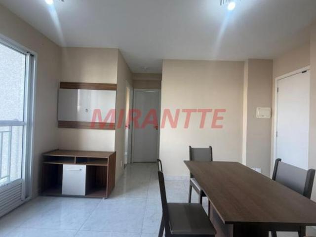 Apartamento de 38m² com 2 quartos
