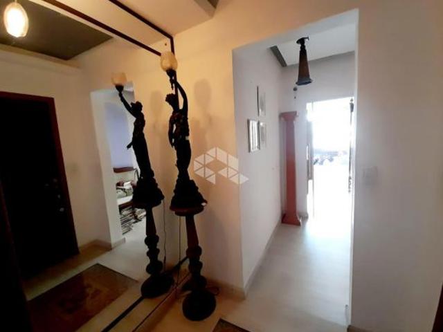 Apartamento de 3 dormitórios com suíte com 125m² de frente no Bairro Centro Histórico