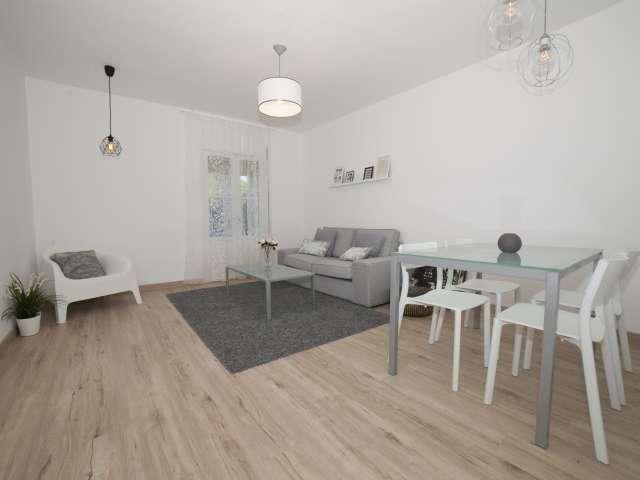 Apartamento de 3 dormitorios con balcón en alquiler en Triana, Sevilla