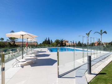 Apartamento de 3 dormitorios en alquiler en Mijas, Málaga