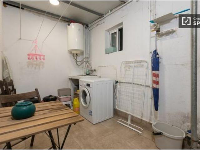 Apartamento de 3 dormitorios en alquiler en Aiora