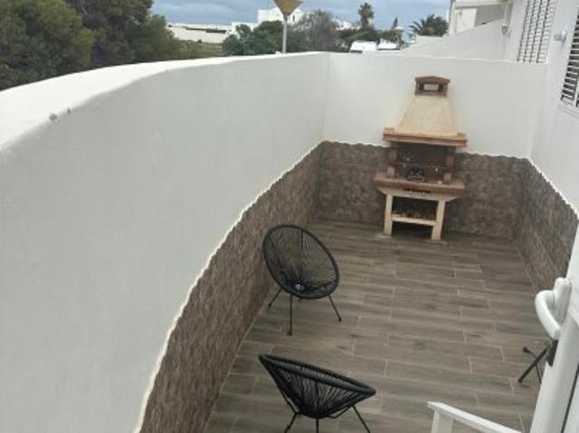 Apartamento de 3 dormitorios en alquiler en Arrecife, Las Palmas
