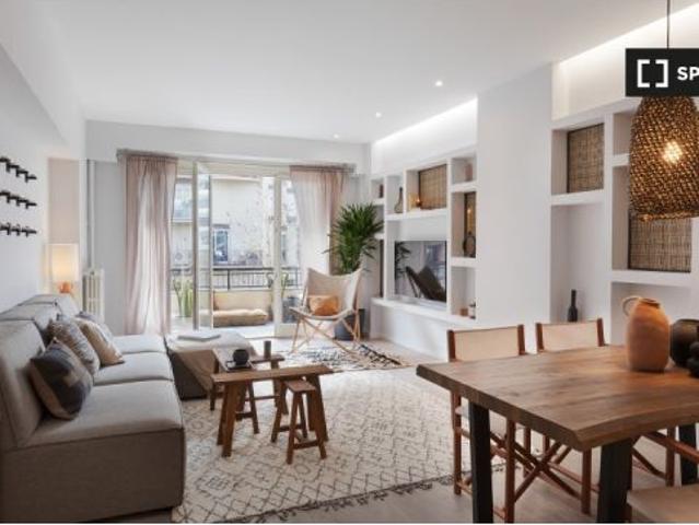Apartamento de 3 dormitorios en alquiler en Barcelona
