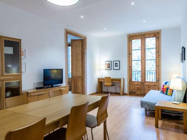 Apartamento de 3 dormitorios en alquiler en Ciutat Vella