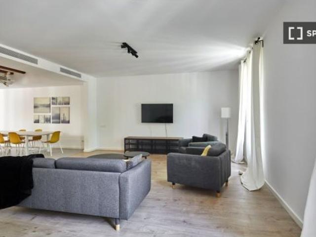 Apartamento de 3 dormitorios en alquiler en El Barri Gotic, Barcelona