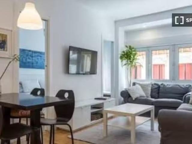 Apartamento de 3 dormitorios en alquiler en Guindalera, Madrid