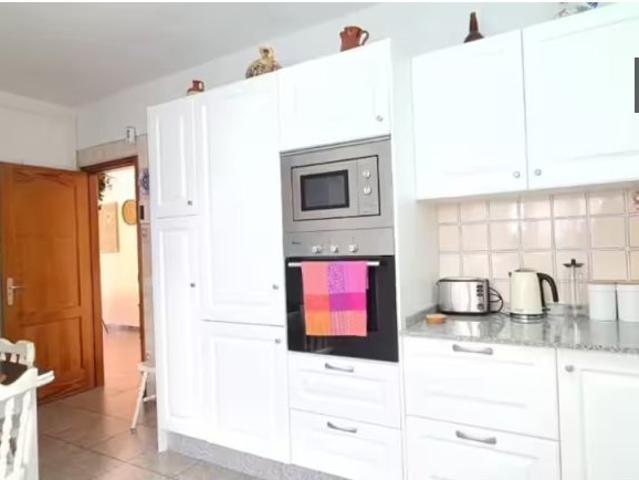 Apartamento de 3 dormitorios en alquiler en La Laguna, Tenerife
