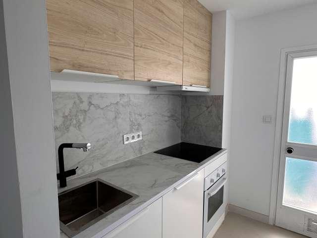 Apartamento de 3 dormitorios en alquiler en Puerta Bonita, Madrid