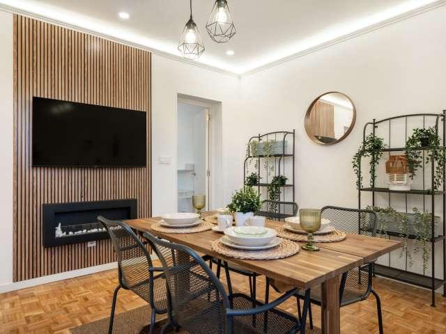 Apartamento de 3 dormitorios en alquiler en Puerta del Ángel, Madrid