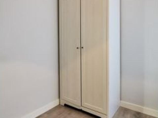 Apartamento de 3 dormitorios en alquiler en Palacio