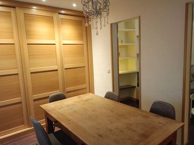 Apartamento de 3 dormitorios en alquiler en Palacio, Madrid