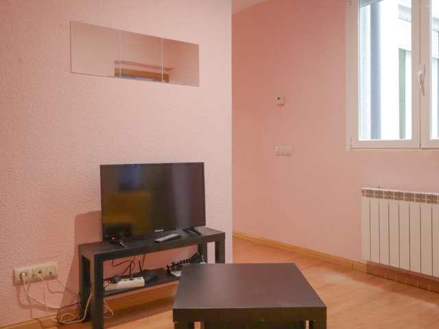 Apartamento de 3 dormitorios en alquiler en Palacio, Madrid
