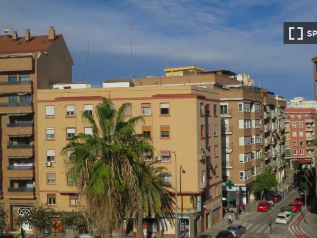 Piso en alquiler de 3 habitaciones en Patraix, Valencia