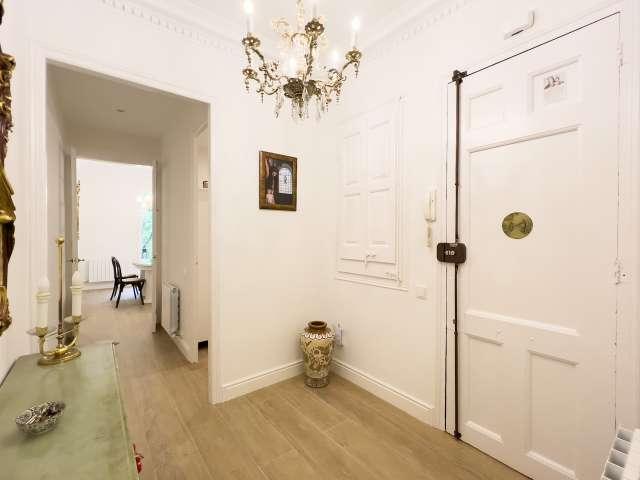 Apartamento de 3 dormitorios en alquiler en Sant Antoni, Barcelona