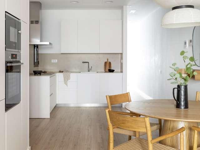 Apartamento de 3 dormitorios en alquiler en Sant Antoni, Barcelona