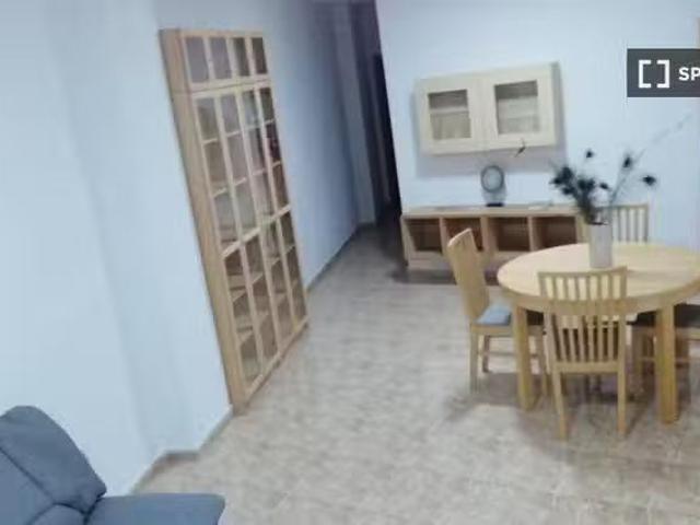 Apartamento de 3 dormitorios en alquiler en Sobradillo, Teneri.