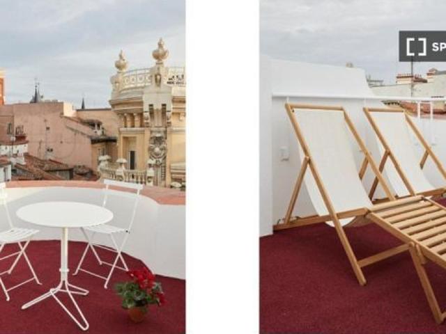 Apartamento de 3 dormitorios en alquiler en Sol