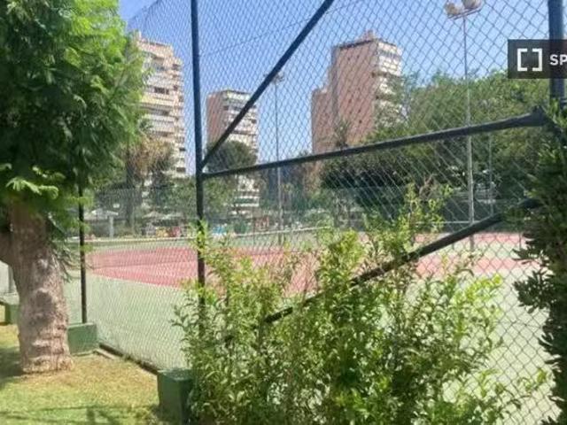 Apartamento de 3 dormitorios en alquiler en Torremolinos