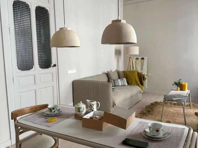 Apartamento de 3 dormitorios en alquiler en Universidad, Madrid