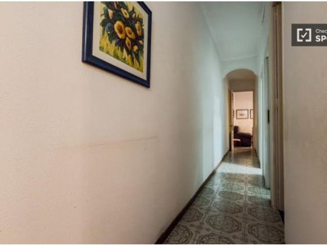 Apartamento de 3 dormitorios en alquiler en Vila de Gràcia