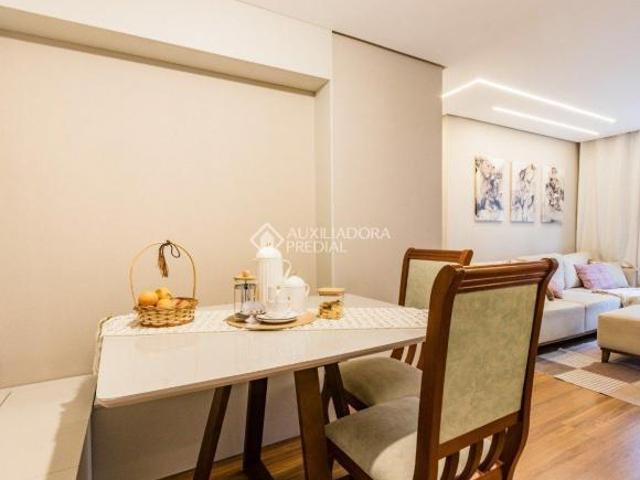 Apartamento de 3 dormitórios, 1 suíte e 1 vaga no bairro Jardim Lindóia