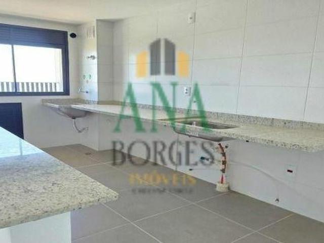 Apartamento de 3 dormitórios