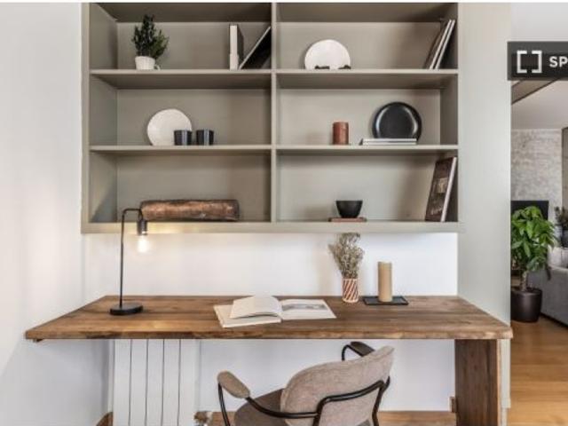 Apartamento de 3 habitaciones en alquiler en Trafalgar