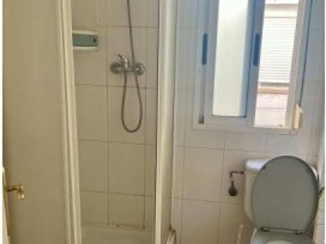 Apartamento de 3 habitaciones en alquiler en Zaragoza, solo para profesionales