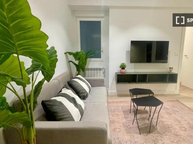 Apartamento de 3 habitaciones en alquiler en Amara Berry