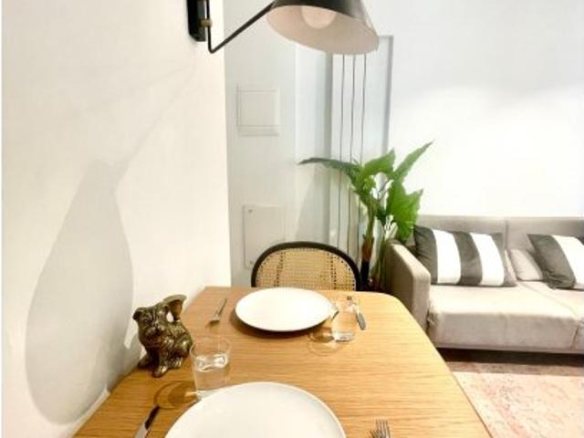 Apartamento de 3 habitaciones en alquiler en Amara Berry