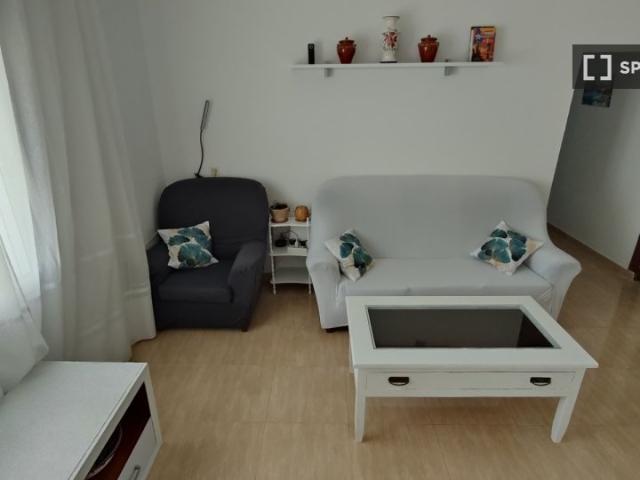 Apartamento de 3 habitaciones en alquiler en Barbate, Cádiz