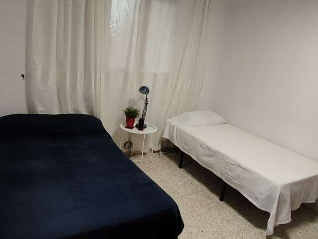 Apartamento de 3 habitaciones en alquiler en Barbate, Cádiz