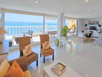 Apartamento de 3 habitaciones en alquiler en Cartagena